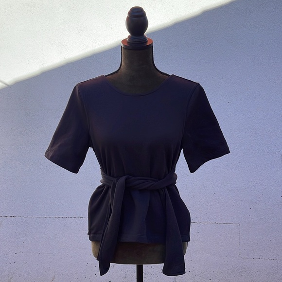 Nike Dri-Fit Yoga Top - Picture 1 of 7